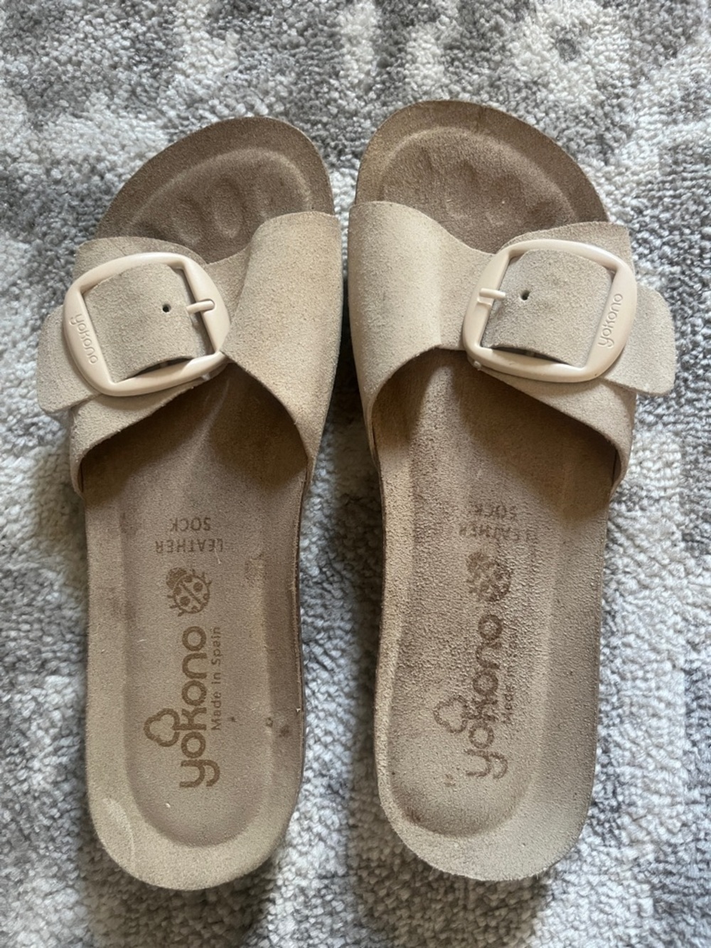 Yokono Women's Suede Slide Sandals in Light Beige with Buckle